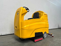 Rte - 2025 - rofs-300 - zelfrijdende schrobzuigmachine - afbeelding 11 van  15