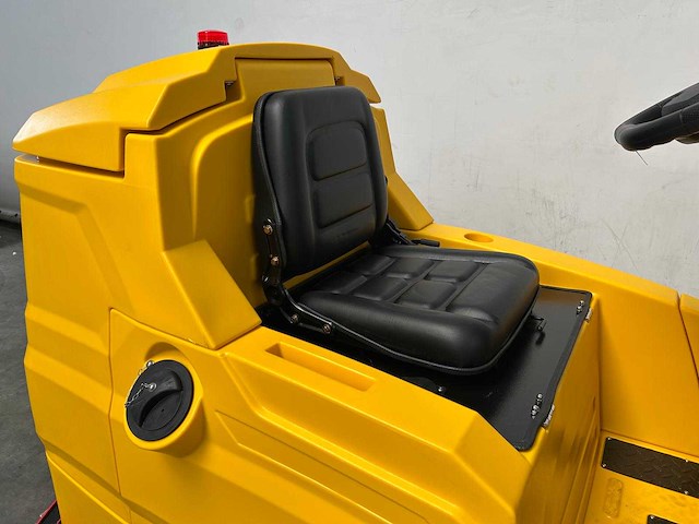 Rte - 2025 - rofs-300 - zelfrijdende schrobzuigmachine - afbeelding 10 van  22