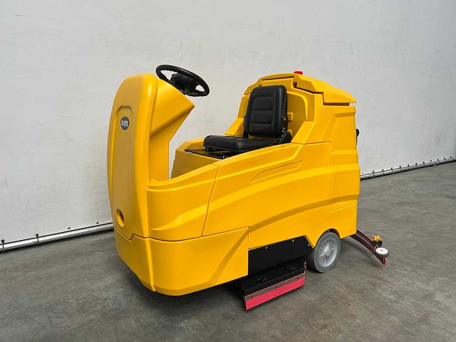 Rte - 2025 - rofs-300 - zelfrijdende schrobzuigmachine - afbeelding 18 van  22