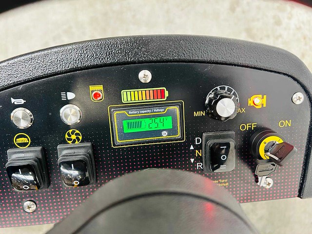 Rte - 2025 - rofs-70 - zelfrijdende schrobzuigmachine - afbeelding 13 van  15