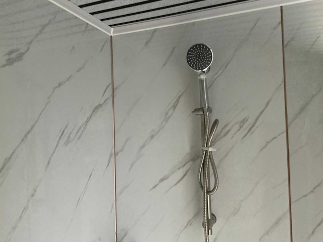 Rte - 2025 - sanitairunit douche en wc - afbeelding 9 van  9