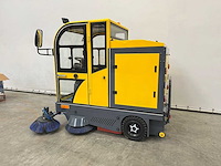 Rte - 2025 - st150 - veegmachine - afbeelding 26 van  28