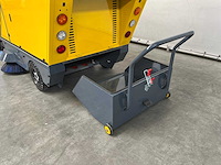 Rte - 2025 - st400 - straatveegmachine - afbeelding 10 van  32