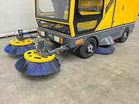 Rte - 2025 - st400 - straatveegmachine - afbeelding 2 van  28