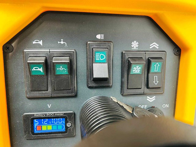 Rte - 2025 - sw80 - zelfrijdende veegmachine - afbeelding 4 van  18