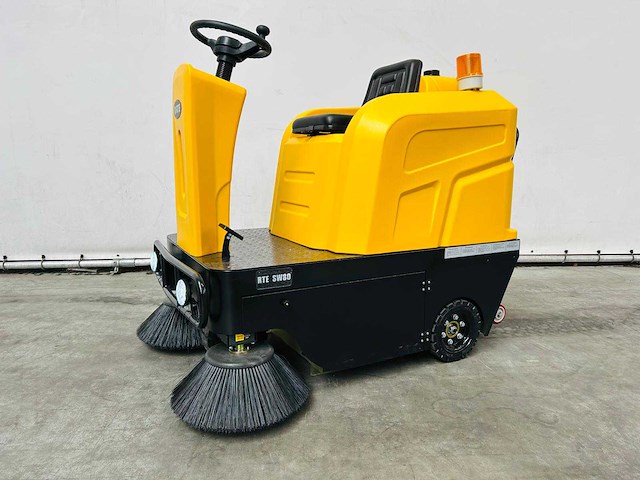 Rte - 2025 - sw80 - zelfrijdende veegmachine - afbeelding 2 van  7