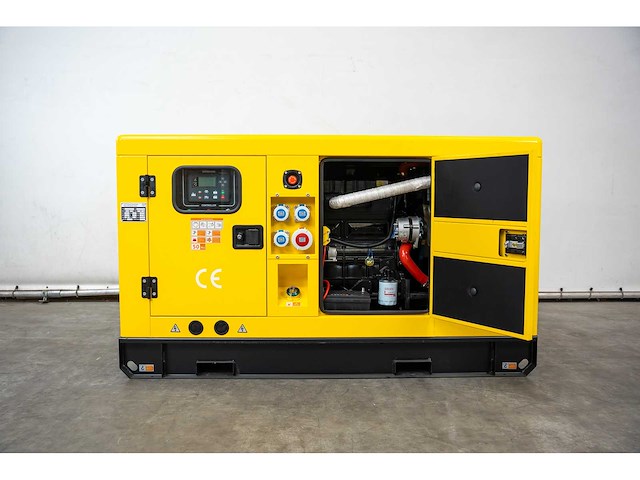 Rte - 2026 - 7310 - 35 kva noodstroomaggregaat 400v - afbeelding 9 van  15