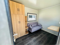 Rte - 2026 - 7409 - mobiele woonunit met badkamer met beschadigde deur - afbeelding 11 van  12