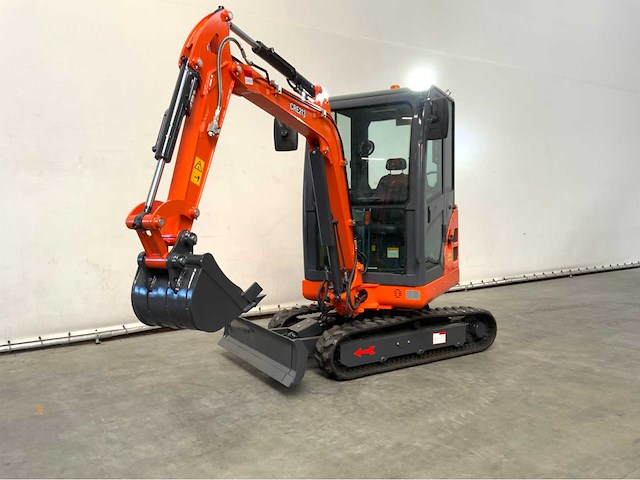 Rte - 2026 - cre213 - minigraafmachine kubota euro 5 met cabine - afbeelding 3 van  15