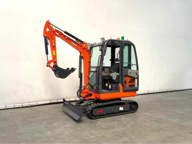 Rte - 2026 - cre213 - minigraafmachine kubota euro 5 met cabine - afbeelding 6 van  15