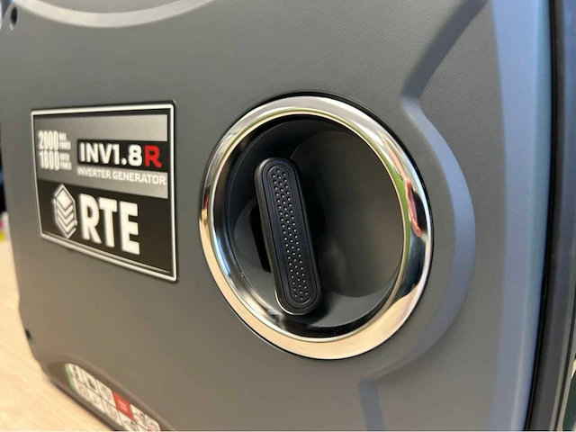 Rte - 2026 - inv1.8r - inverter 1.8kw - afbeelding 9 van  12