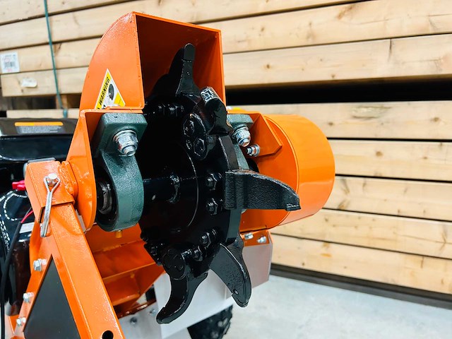 Rte - 6777 - stump grinder - afbeelding 7 van  7