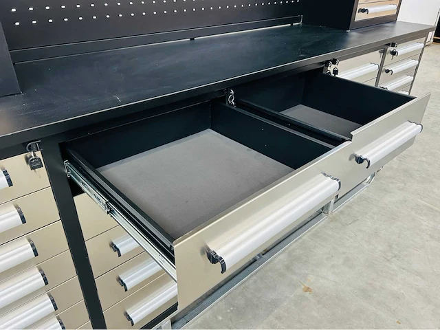 Rte - 7398 - garagewerkbank 2850x570x1890mm - afbeelding 5 van  9