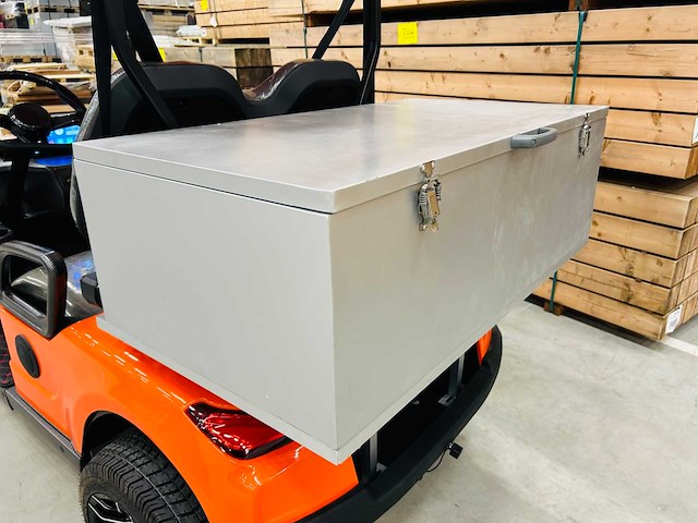 Rte - golfkar met opslagbox - afbeelding 3 van  16