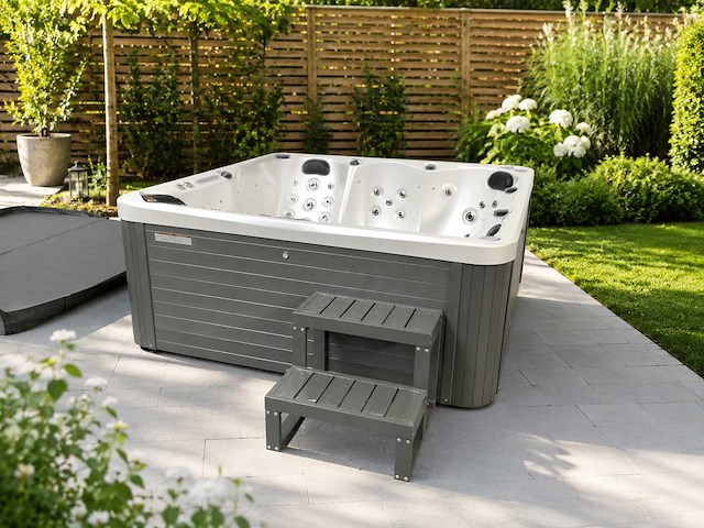 Rte - marbella - jacuzzi 72 jets balboa systeem - afbeelding 1 van  4