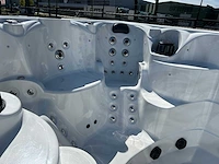 Rte - miami-pro - jacuzzi - zwemspa - afbeelding 7 van  10
