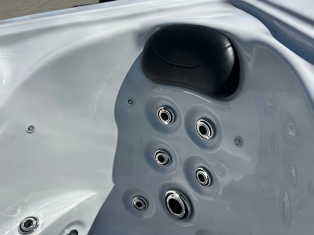 Rte - miami-pro - jacuzzi - zwemspa - afbeelding 10 van  10