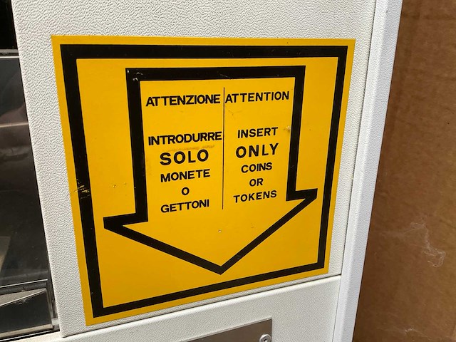 Rtm flying chips vending patat machine - afbeelding 6 van  6