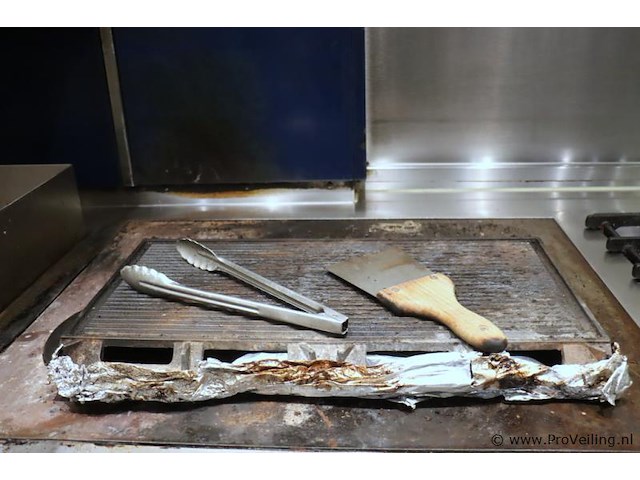 Rubbens rvs horeca bakwand (gasfornuis/grill/frituur) - afbeelding 12 van  13