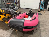 Rubber boot met motor - afbeelding 19 van  19