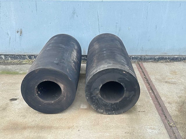 Rubber cilindrische fender (10x) - afbeelding 1 van  3