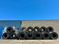 Rubber cilindrische fender (19x) - afbeelding 1 van  1