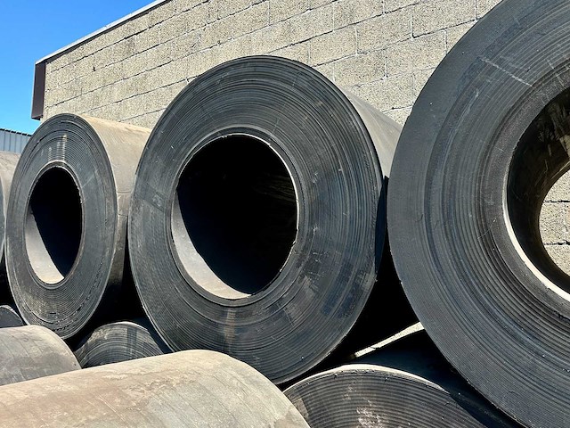 Rubber cilindrische fender (19x) - afbeelding 3 van  5