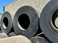 Rubber cilindrische fender (19x) - afbeelding 3 van  5