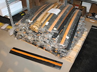 Rubber kabelbrug met lengte 97 cm. 10 stuks. worden voor de hand uitgegeven vanaf pallet. - afbeelding 1 van  3