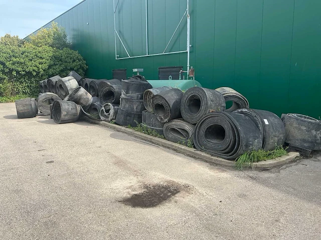 Rubber mat (ca. 60x) (c) - afbeelding 1 van  8
