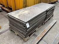 Rubber rijplaat (24x) - afbeelding 1 van  6