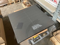 Rubber sheet cellular (10x) - afbeelding 1 van  4