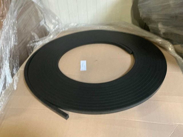 Rubber - afbeelding 2 van  12
