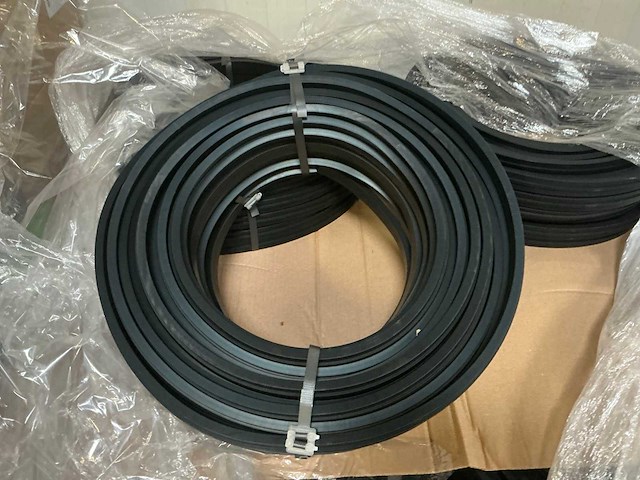 Rubber - afbeelding 10 van  12