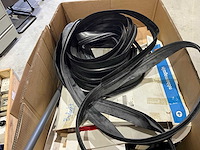 Rubber - afbeelding 1 van  8