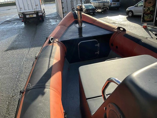 Rubberbrigade - tornado - rigid inflatable boat met trailer - afbeelding 19 van  38