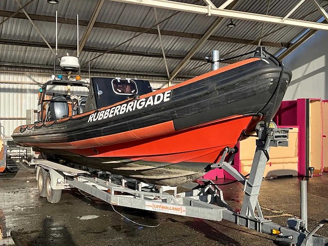 Rubberbrigade - tornado - rigid inflatable boat met trailer - afbeelding 37 van  38