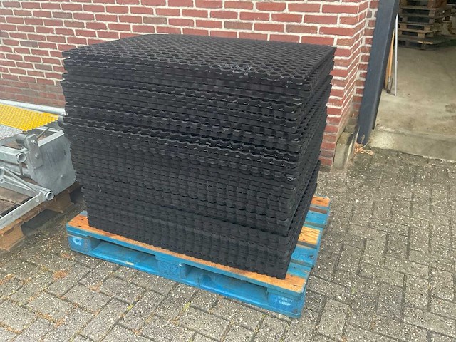 Rubberen tegel 40 stuks - afbeelding 1 van  4
