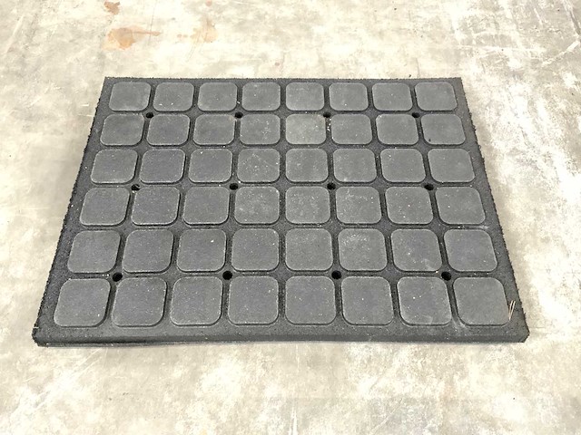 Rubberen tegel 790x590x60mm (10x) - afbeelding 2 van  7
