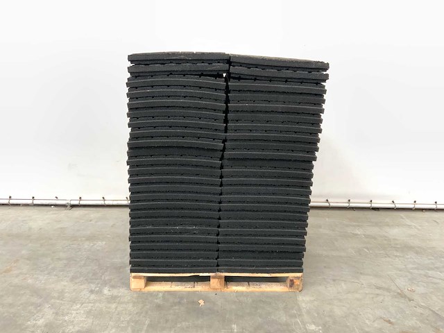 Rubberen tegel 790x590x60mm (10x) - afbeelding 7 van  7