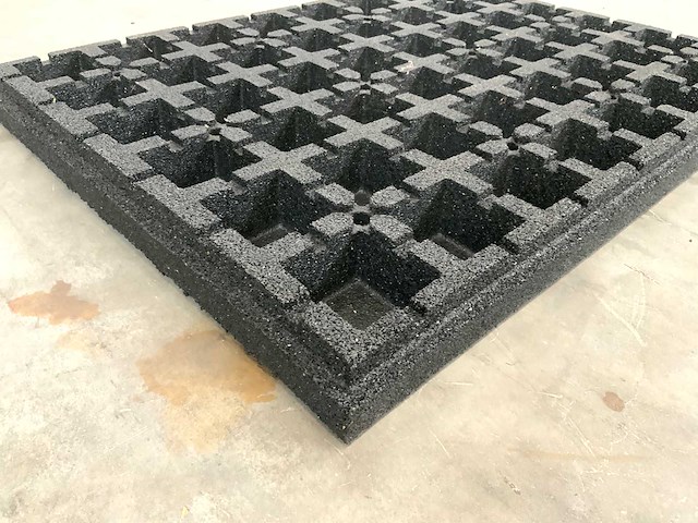 Rubberen tegel 790x590x60mm (48x) - afbeelding 3 van  5