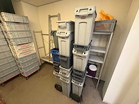 Rubbermaid - afvalemmers & prullenbakken (16x) - afbeelding 1 van  4