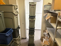 Rubbermaid - afvalemmers & prullenbakken (16x) - afbeelding 3 van  4