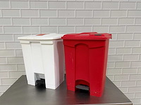 Rubbermaid - en ekwo - keuken afvalbak (2x) - afbeelding 1 van  3