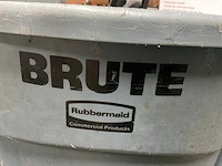Rubbermaid brute afvalcontainer (2x) - afbeelding 5 van  5