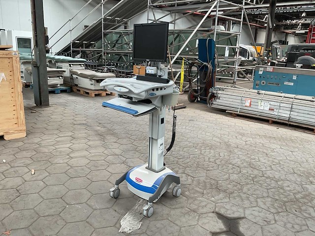 Rubbermaid hospital cart computer monitor - afbeelding 1 van  6