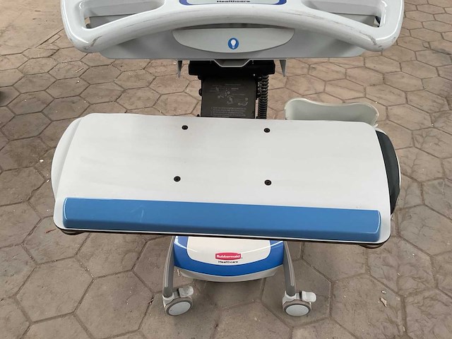 Rubbermaid hospital cart computer monitor - afbeelding 6 van  6