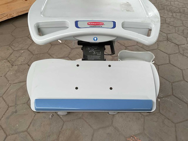 Rubbermaid hospital cart computer monitor - afbeelding 6 van  6
