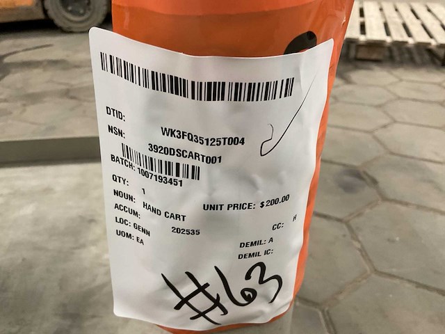 Rubbermaid utility cart - afbeelding 1 van  5