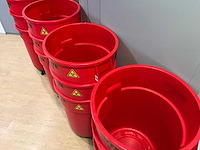 Rubbermaid utility container (17x) - afbeelding 3 van  3